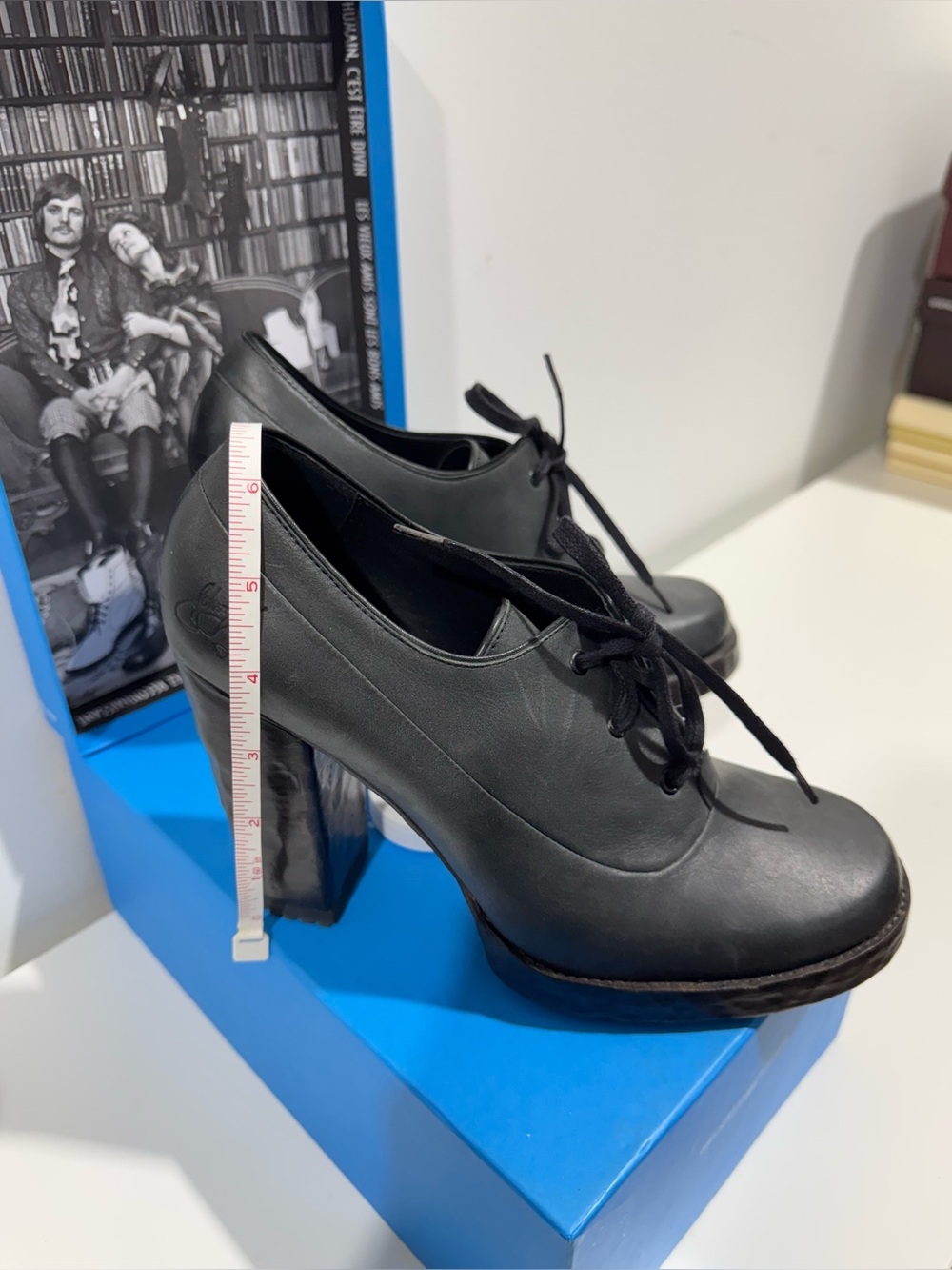 John Fluevog Leather Lace-Up Chunky Platform Heels .. new in box never worn . - Picture 5 of 9